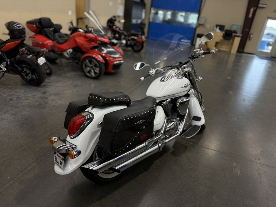 2021 Suzuki Boulevard C50T