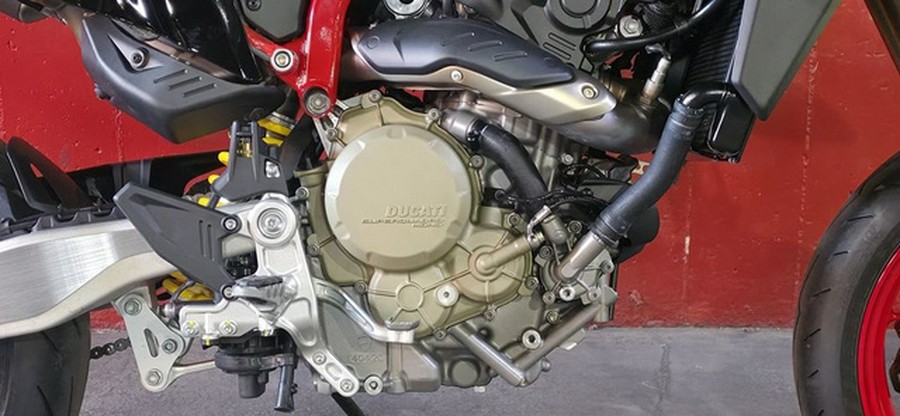 2027 Ducati Hypermotard 698 Mono Nera