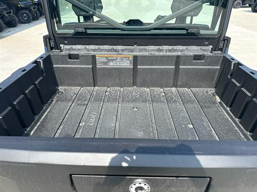 2026 Can-Am Defender XT CAB HD11