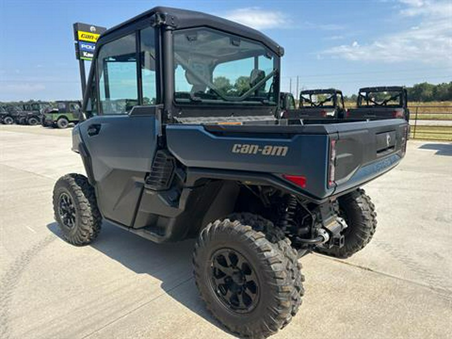 2026 Can-Am Defender XT CAB HD11