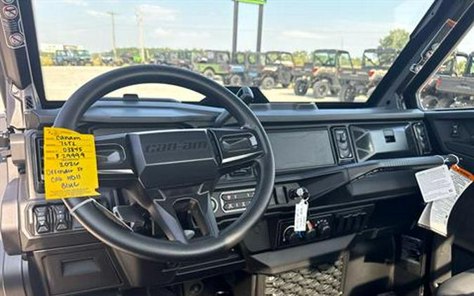 2026 Can-Am Defender XT CAB HD11