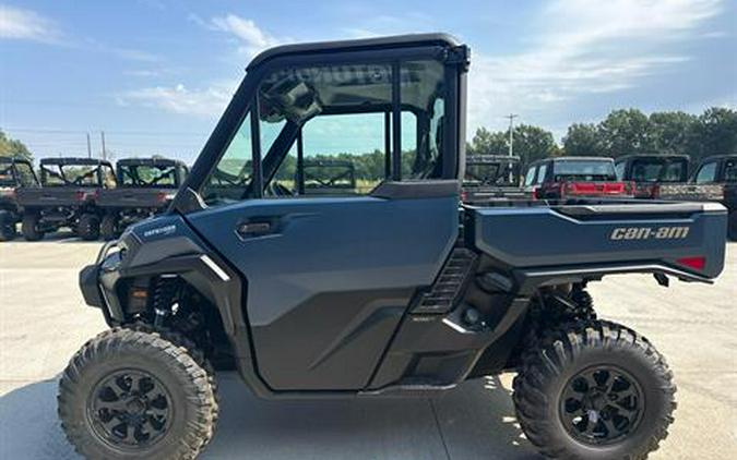 2026 Can-Am Defender XT CAB HD11