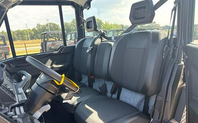 2026 Can-Am Defender XT CAB HD11