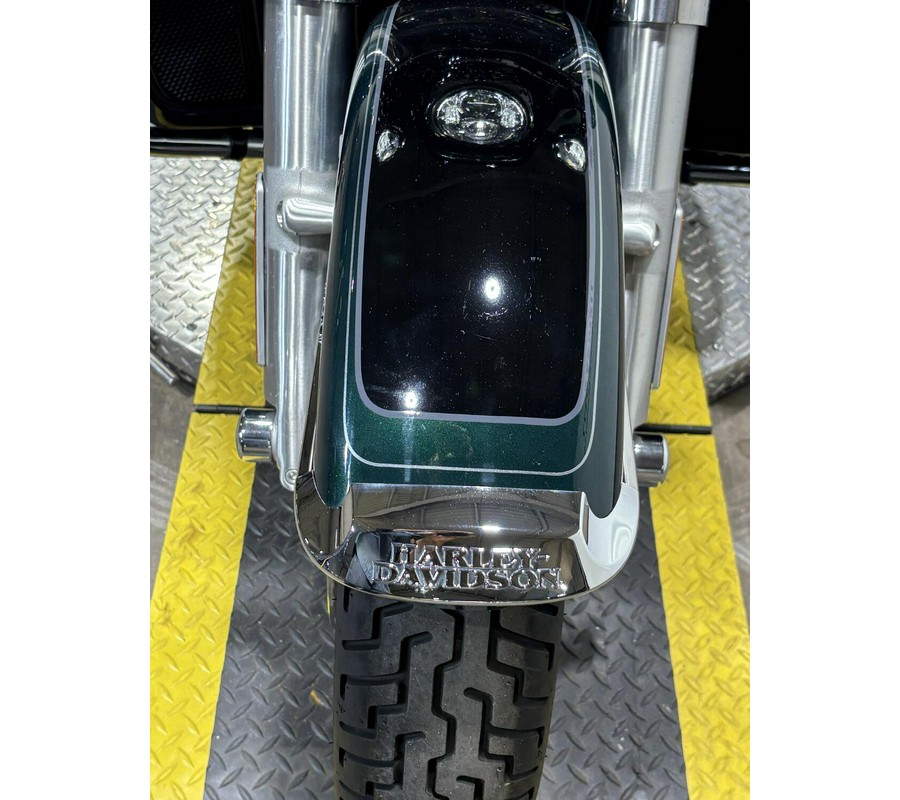 2024 Harley-Davidson® Tri Glide® Ultra Alpine Green / Vivid Black