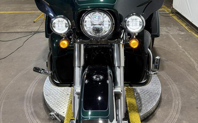2024 Harley-Davidson® Tri Glide® Ultra Alpine Green / Vivid Black