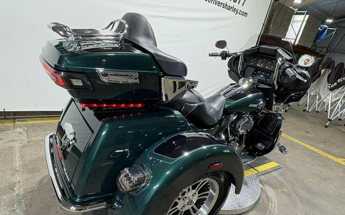 2024 Harley-Davidson® Tri Glide® Ultra Alpine Green / Vivid Black