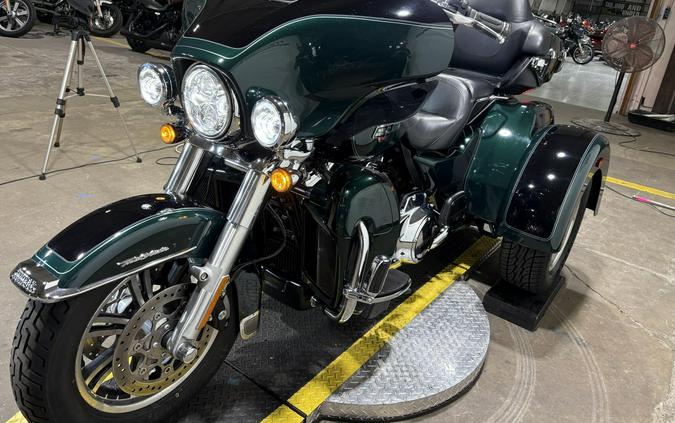 2024 Harley-Davidson® Tri Glide® Ultra Alpine Green / Vivid Black