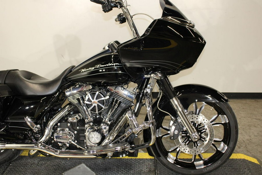 2010 Harley-Davidson® FLTRX - Road Glide® Custom