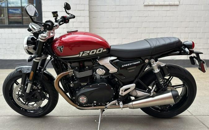 2025 Triumph Speed Twin 1200 Carnival RedSapphire Black