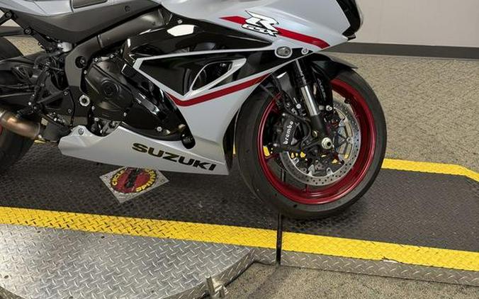 2024 Suzuki GSX-R1000