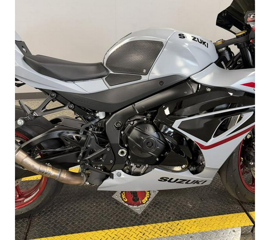 2024 Suzuki GSX-R1000
