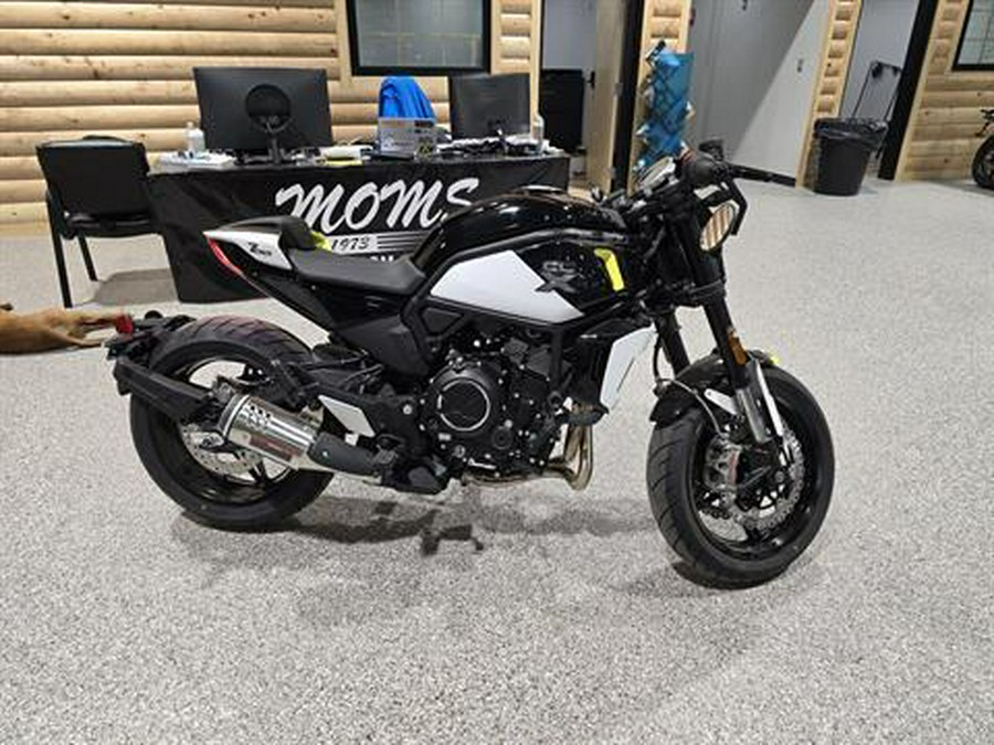 2024 CFMOTO 700CL-X Sport