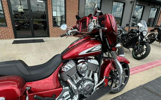 2019 Indian Motorcycle® Chieftain® Limited Ruby Metallic