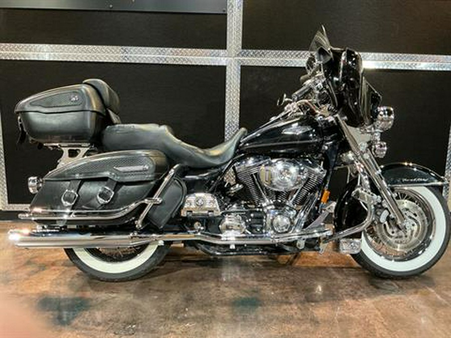2005 Harley-Davidson FLHRCI Road King® Classic