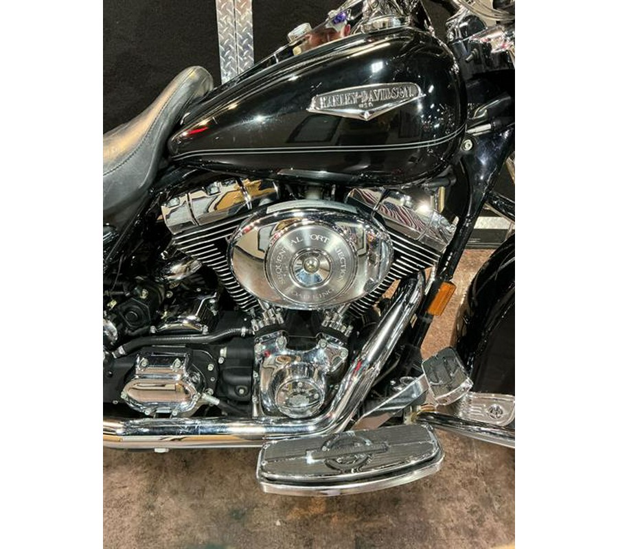 2005 Harley-Davidson FLHRCI Road King® Classic