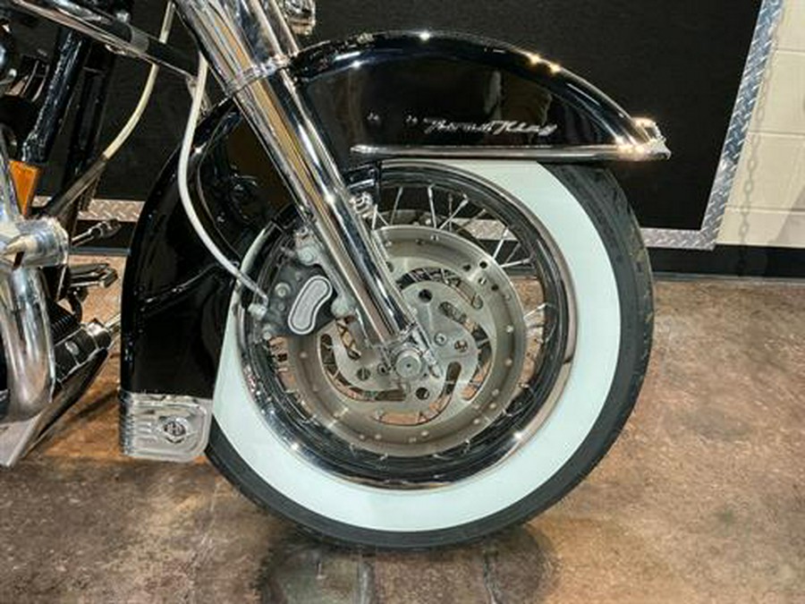 2005 Harley-Davidson FLHRCI Road King® Classic