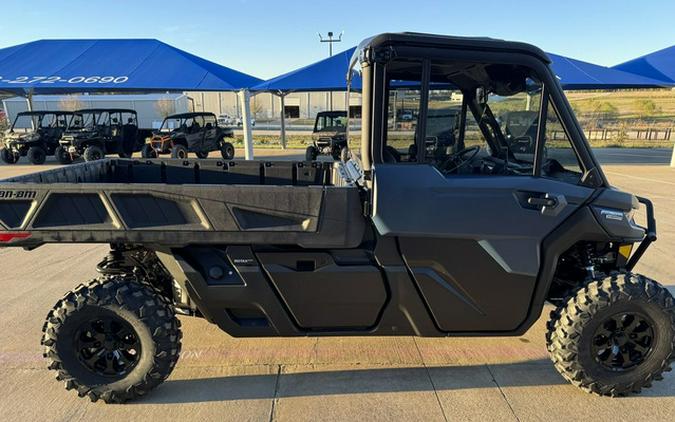 2026 Can-Am Defender PRO Limited HD10
