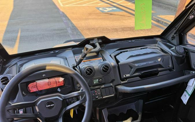 2026 Can-Am Defender PRO Limited HD10