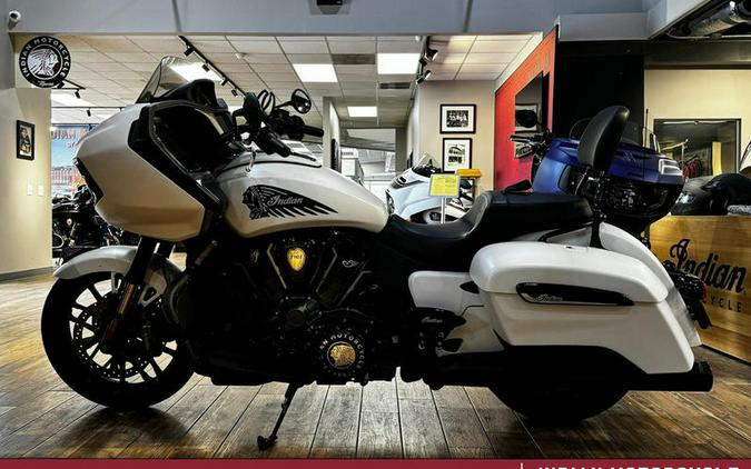 2020 Indian Motorcycle® Challenger Dark Horse White Smoke