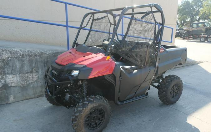 2026 HONDA PIONEER 700 DELUXE