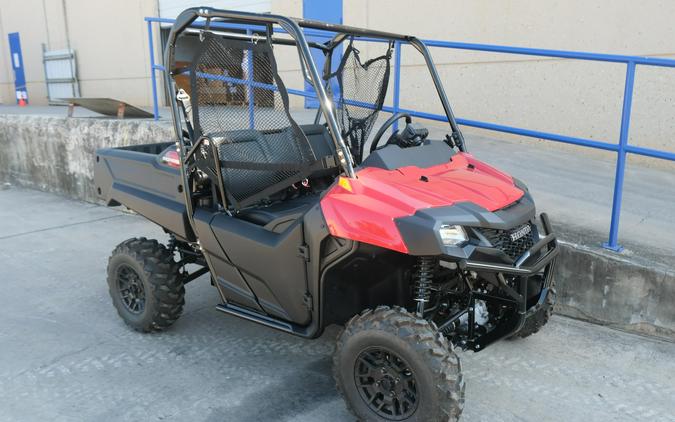 2026 HONDA PIONEER 700 DELUXE