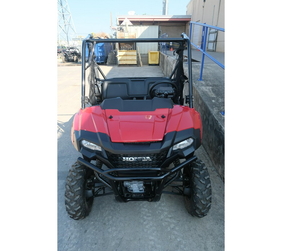2026 HONDA PIONEER 700 DELUXE