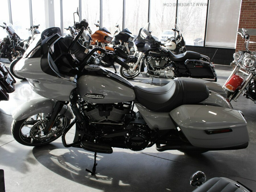 New 2025 Harley-Davidson Road Glide Grand American Touring Motorcycle For Sale In Medina, OH