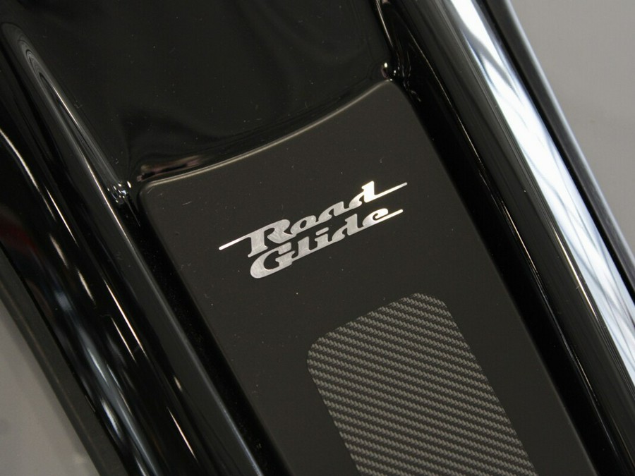 New 2025 Harley-Davidson Road Glide Grand American Touring Motorcycle For Sale In Medina, OH