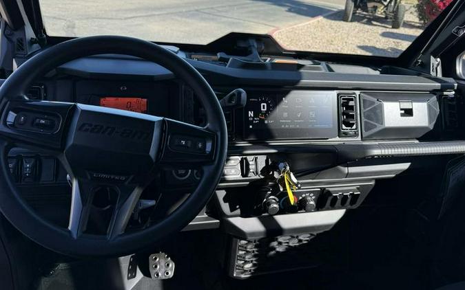 2026 Can-Am® Defender MAX Limited HD11