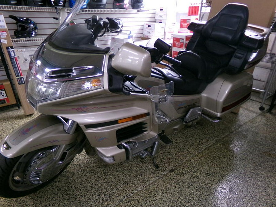 1998 Honda® GL1500SE
