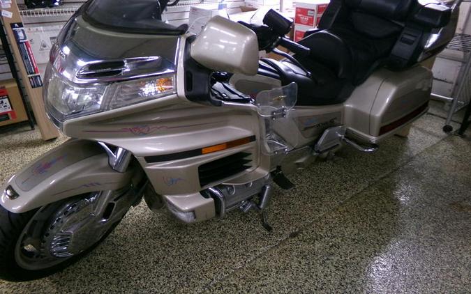 1998 Honda® GL1500SE