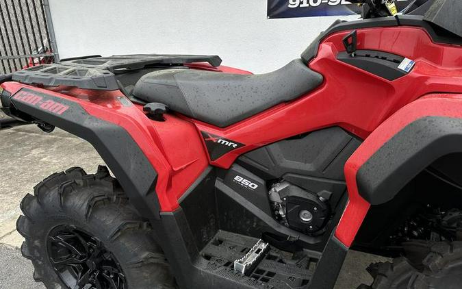 2024 Can-Am® OUTL XMR 850