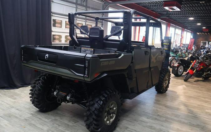 2026 Can-Am Defender MAX X mr HD11 with half-doors