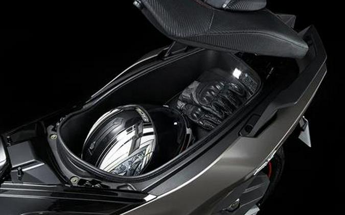 2026 Kymco AK 550i Premium