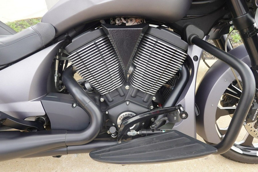 2016 Victory Magnum® X-1 Stealth Edition