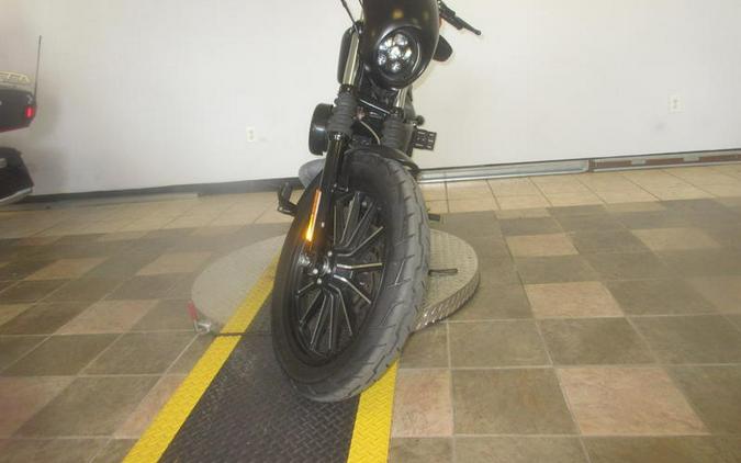 2013 Harley-Davidson® XL883N - Sportster® Iron 883™
