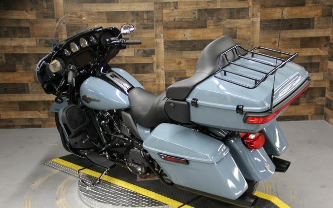 2024 Harley-Davidson Ultra Limited Sharkskin Blue – Black Finish