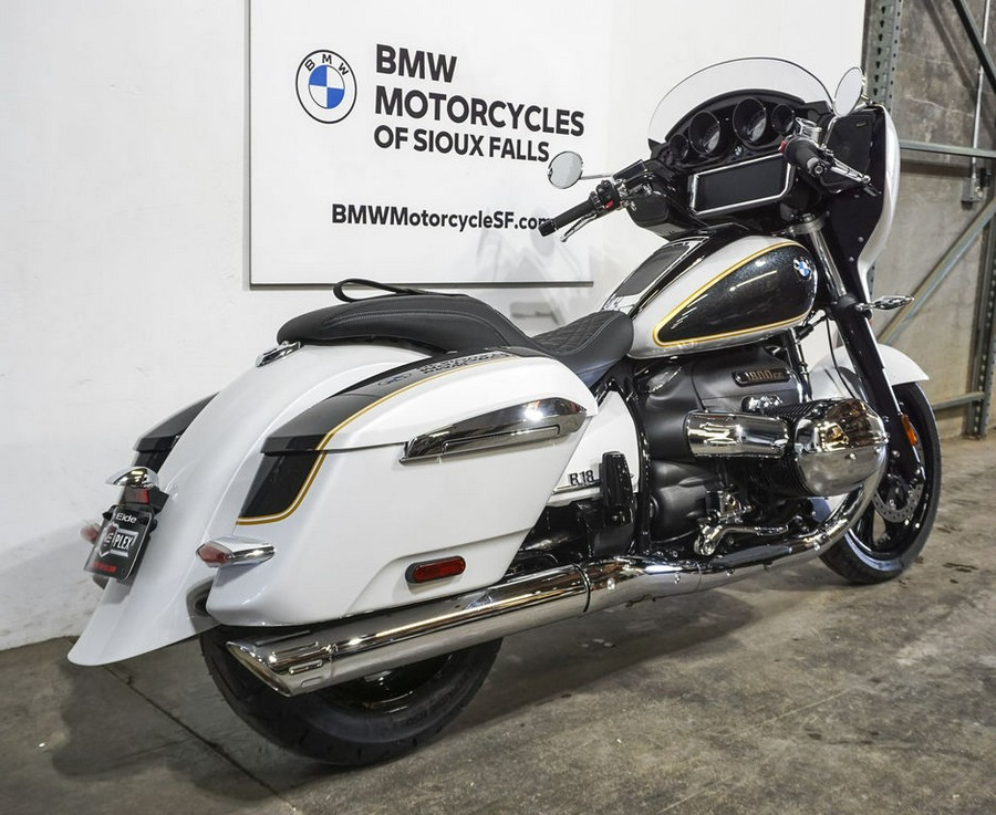 2023 BMW R 18 B 719 Mineral White Metallic