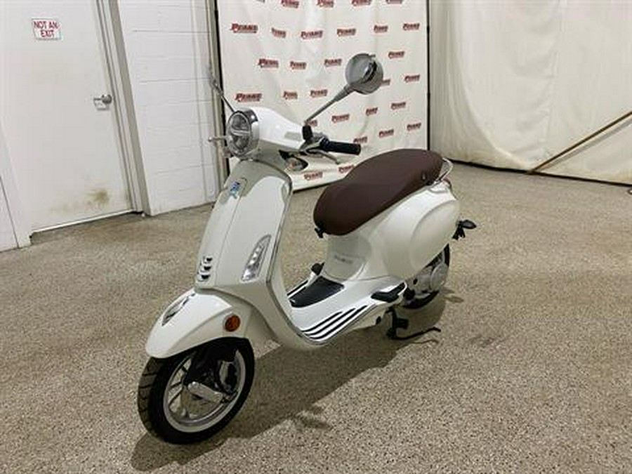 2023 Vespa Primavera 50