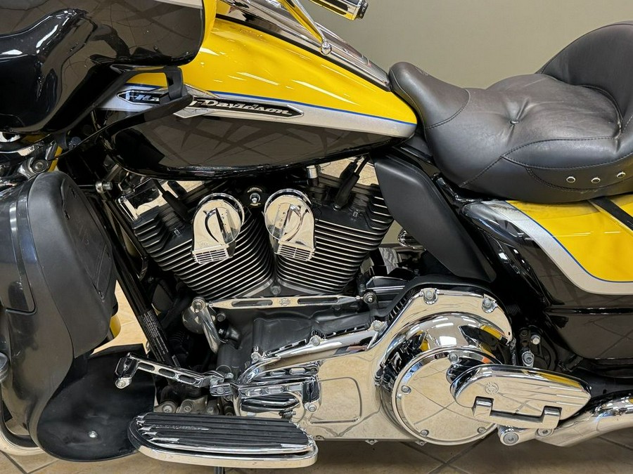 2012 Harley-Davidson Electra Glide® CVO™ Ultra Classic®