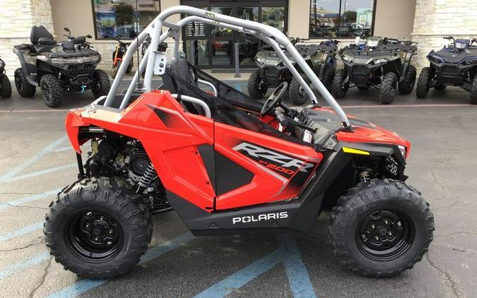 2026 POLARIS RZR 200 EFI