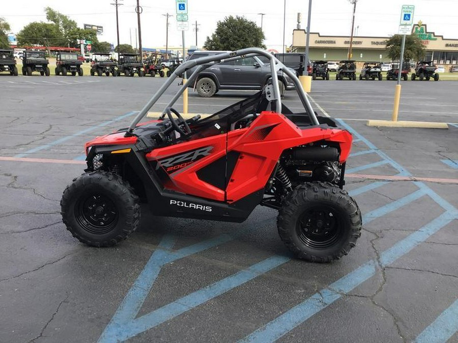 2026 POLARIS RZR 200 EFI