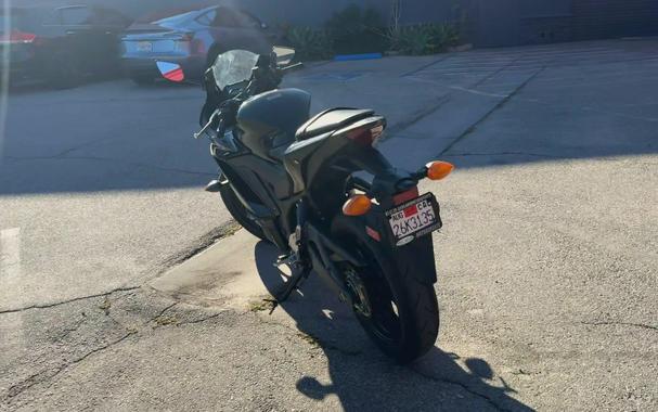 2023 Yamaha YZF-R3 ABS