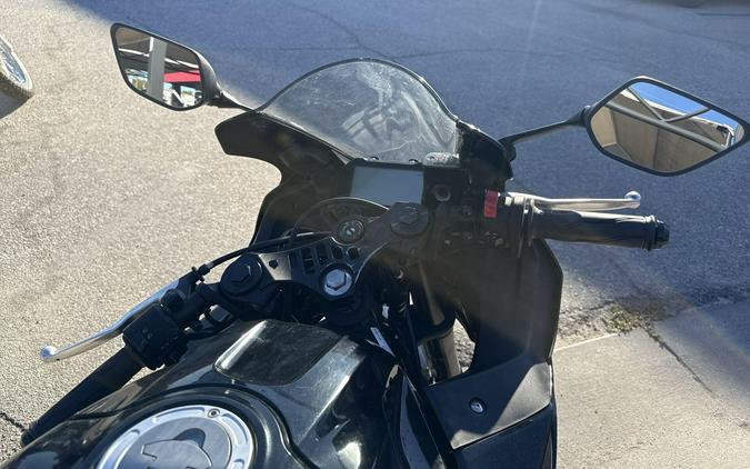 2023 Yamaha YZF-R3 ABS