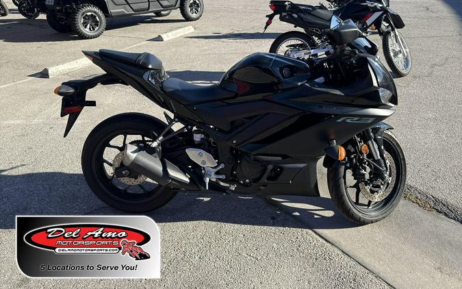 2023 Yamaha YZF-R3 ABS