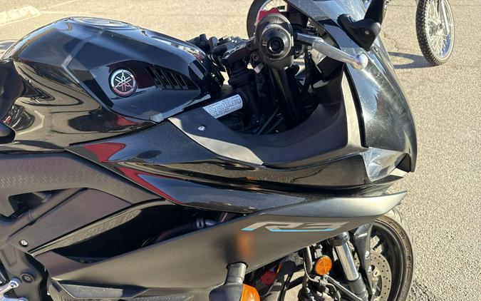 2023 Yamaha YZF-R3 ABS