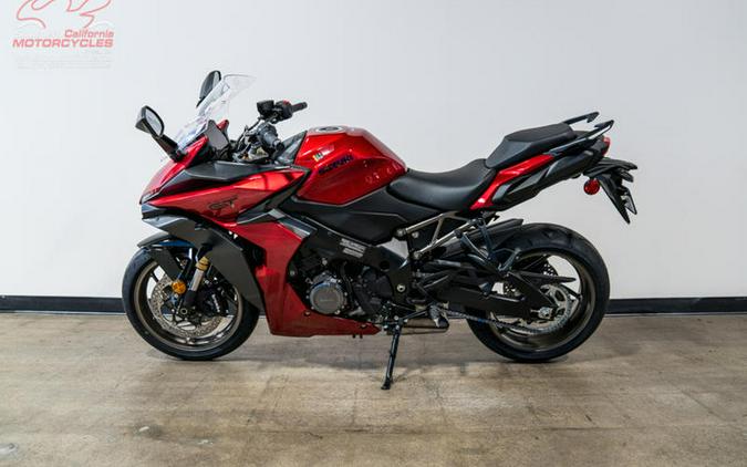 2024 Suzuki GSX-S1000GT Plus