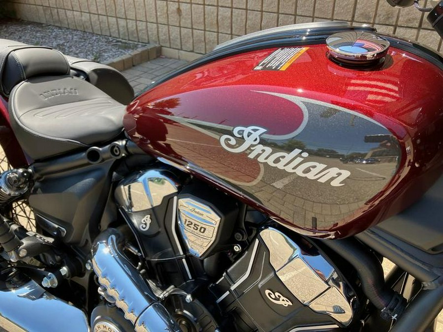 2025 Indian Motorcycle® Super Scout® Maroon Metallic with Graphics