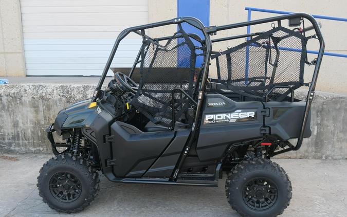 2026 HONDA PIONEER 7004 DELUXE