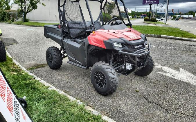 2026 Honda® Pioneer 700 Deluxe